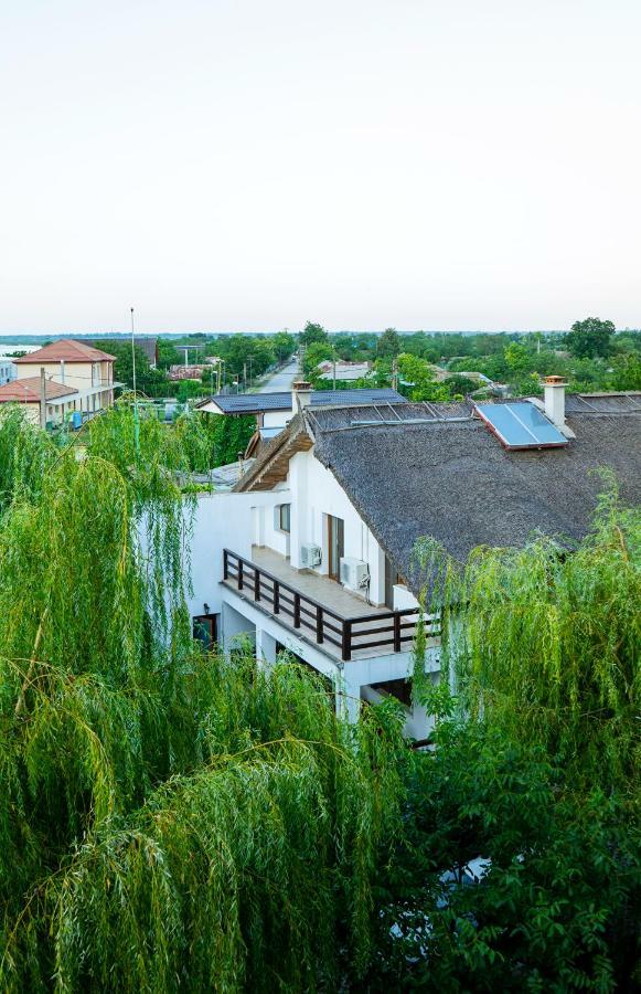 Califarul Alb Hotel Chilia Veche Exterior foto